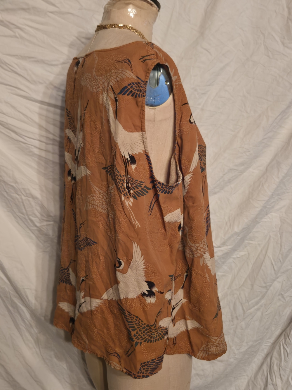 Citron Rust Brown Crane Print Short Sleeve Tee - Picture 4 of 8